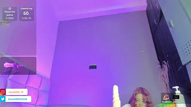  Kendall 19 online show from 09-17-25, 07:59
