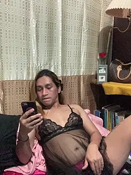 pretty TRANSjona online show from 04-10-26, 07:51