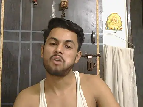 ursdreamperson online show from 05-13-26, 01:41