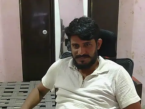 Snapshot of krishjaat43 chatting on 06-14-26, 06:59 krishjaat43 online show from 06-14-26, 06:59