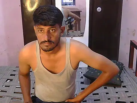 Snapshot of krishjaat43 chatting on 07-07-26, 06:47 krishjaat43 online show from 07-07-26, 06:47