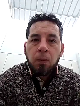 Lujor online show from 10-15-25, 03:34