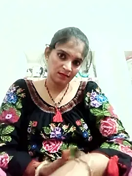 Snapshot of Chhaya_hot chatting on 09-23-25, 01:36 Chhaya hot online show from 09-23-25, 01:36