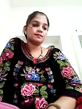 Snapshot of Chhaya_hot chatting on 10-06-25, 01:58 Chhaya hot online show from 10-06-25, 01:58