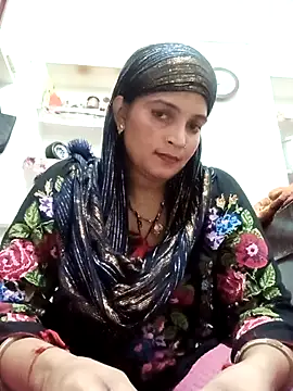Snapshot of Chhaya_hot chatting on 10-06-25, 02:14 Chhaya hot online show from 10-06-25, 02:14