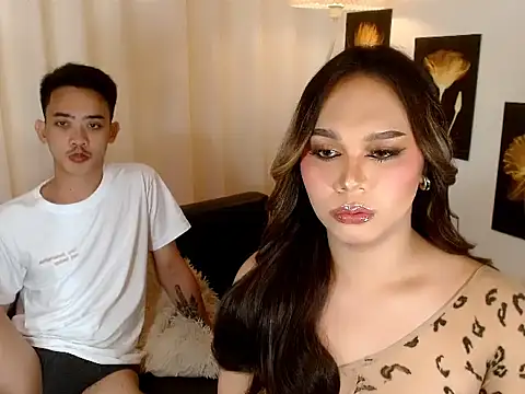 Snapshot of The_Fucking_Dolls chatting on 12-18-25, 09:37 The Fucking Dolls online show from 12-18-25, 09:37