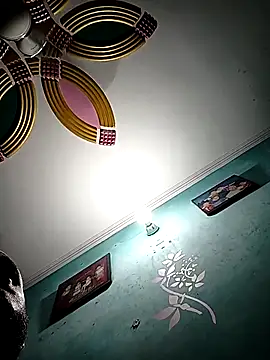 Snapshot of amitkumarkangra chatting on 09-08-25, 02:16 amitkumarkangra online show from 09-08-25, 02:16