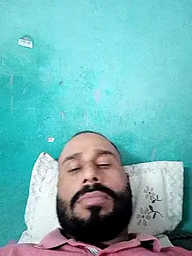 Snapshot of amitkumarkangra chatting on 09-25-25, 08:07 amitkumarkangra online show from 09-25-25, 08:07