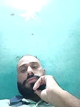 Snapshot of amitkumarkangra chatting on 10-09-25, 08:56 amitkumarkangra online show from 10-09-25, 08:56