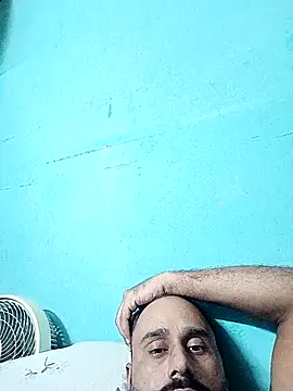 Snapshot of amitkumarkangra chatting on 10-16-25, 12:50 amitkumarkangra online show from 10-16-25, 12:50