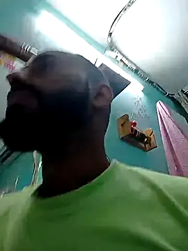 Snapshot of amitkumarkangra chatting on 10-17-25, 01:25 amitkumarkangra online show from 10-17-25, 01:25