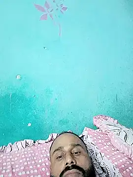 Snapshot of amitkumarkangra chatting on 10-25-25, 08:22 amitkumarkangra online show from 10-25-25, 08:22