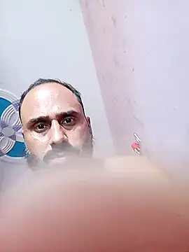 Snapshot of amitkumarkangra chatting on 10-29-25, 07:43 amitkumarkangra online show from 10-29-25, 07:43