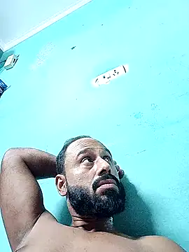 Snapshot of amitkumarkangra chatting on 11-05-25, 04:07 amitkumarkangra online show from 11-05-25, 04:07