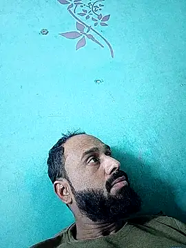 Snapshot of amitkumarkangra chatting on 11-14-25, 02:05 amitkumarkangra online show from 11-14-25, 02:05