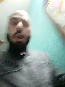 Snapshot of amitkumarkangra chatting on 11-22-25, 01:15 amitkumarkangra online show from 11-22-25, 01:15