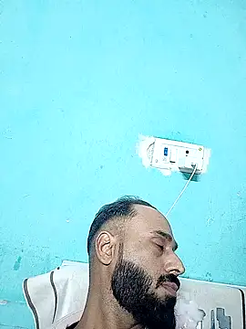 Snapshot of amitkumarkangra chatting on 11-22-25, 03:22 amitkumarkangra online show from 11-22-25, 03:22