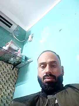 Snapshot of amitkumarkangra chatting on 11-27-25, 01:24 amitkumarkangra online show from 11-27-25, 01:24