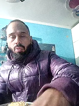 Snapshot of amitkumarkangra chatting on 11-30-25, 01:53 amitkumarkangra online show from 11-30-25, 01:53