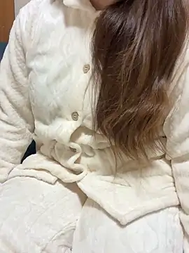 Snapshot of mayu06000 chatting on 11-04-25, 04:28 mayu06000 online show from 11-04-25, 04:28