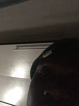 cuminsidebby online show from 10-31-25, 06:53