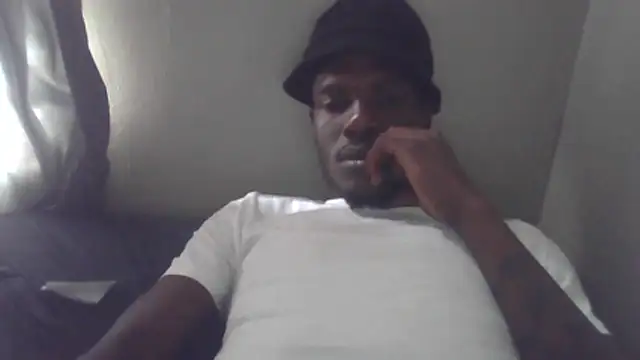 cuminsidebby online show from 12-17-25, 02:23