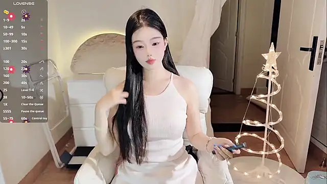 Snapshot of MM-feifei chatting on 09-25-25, 06:11 MM-feifei online show from 09-25-25, 06:11