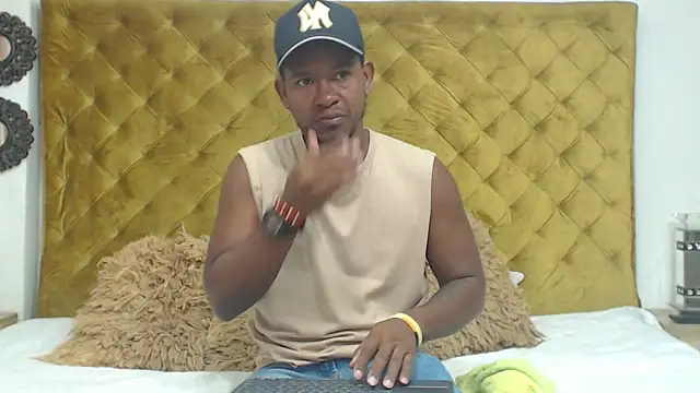 AndyCalifornia1 online show from 11-10-25, 12:37