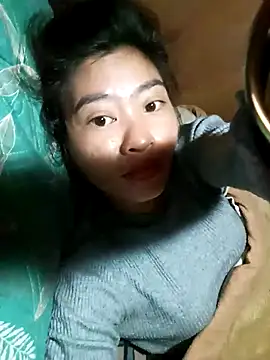 Phuongphuongg online show from 11-04-25, 08:19