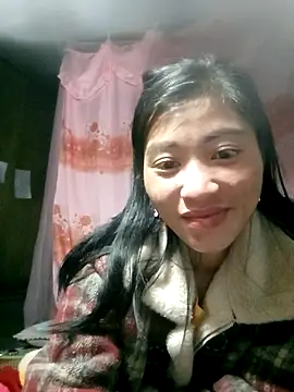 Phuongphuongg online show from 11-17-25, 01:50