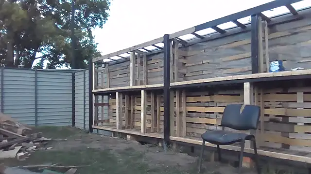 Snapshot of fox_red_lady7 chatting on 09-12-25, 04:07 fox red lady7 online show from 09-12-25, 04:07