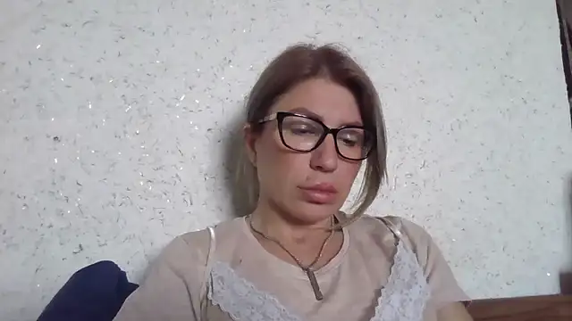 Snapshot of fox_red_lady7 chatting on 02-22-26, 09:52 fox red lady7 online show from 02-22-26, 09:52