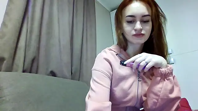 Requellia online show from 10-05-25, 12:25