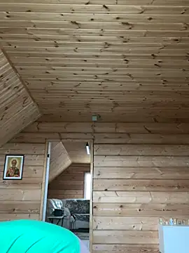 Snapshot of Kiravix chatting on 11-01-25, 08:05 Kiravix online show from 11-01-25, 08:05