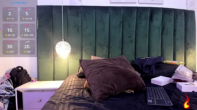 PaulinaGame online show from 11-08-25, 07:12