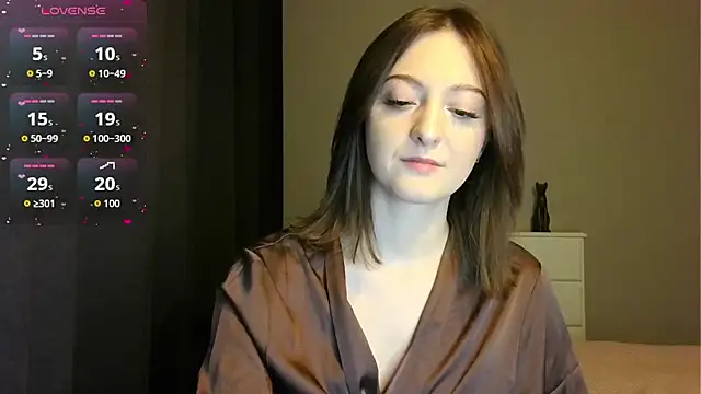 white liillyy online show from 04-04-26, 09:45