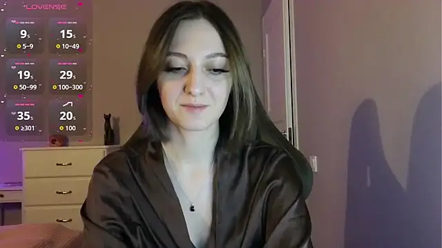 white liillyy online show from 05-25-26, 09:21