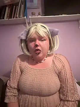 KadiSparkle online show from 11-01-25, 01:07