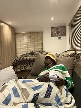 AllDayBbC online show from 03-10-26, 12:15