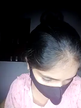 Snapshot of Sexey-Puja chatting on 11-15-25, 04:32 Sexey-Puja online show from 11-15-25, 04:32