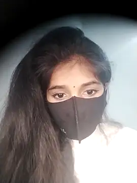 Snapshot of Sexey-Puja chatting on 12-14-25, 05:13 Sexey-Puja online show from 12-14-25, 05:13