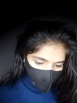 Snapshot of Sexey-Puja chatting on 12-15-25, 05:01 Sexey-Puja online show from 12-15-25, 05:01