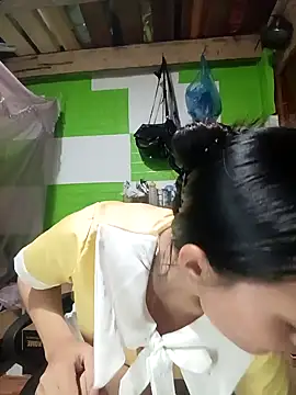 Snapshot of tdtd98 chatting on 10-05-25, 09:40 tdtd98 online show from 10-05-25, 09:40