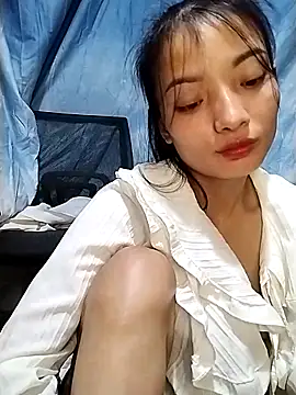 Snapshot of tdtd98 chatting on 10-17-25, 04:53 tdtd98 online show from 10-17-25, 04:53