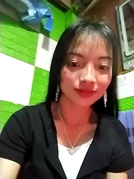 Snapshot of tdtd98 chatting on 12-21-25, 04:25 tdtd98 online show from 12-21-25, 04:25