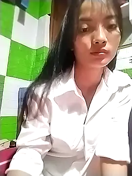 Snapshot of tdtd98 chatting on 12-22-25, 06:27 tdtd98 online show from 12-22-25, 06:27