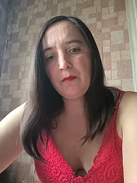 Snapshot of EvelinCutex chatting on 10-13-25, 12:16 EvelinCutex online show from 10-13-25, 12:16