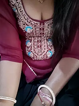 Snapshot of Paakhi-Singh chatting on 03-14-26, 11:37 Paakhi-Singh online show from 03-14-26, 11:37