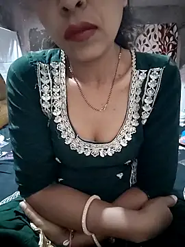 Snapshot of Paakhi-Singh chatting on 03-29-26, 05:13 Paakhi-Singh online show from 03-29-26, 05:13