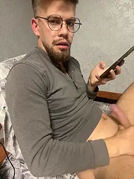 Snapshot of ScandentVendee chatting on 10-27-25, 10:58 ScandentVendee online show from 10-27-25, 10:58